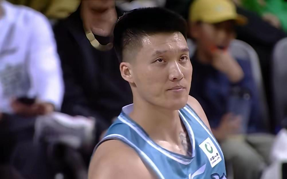 pg电子模拟器转折点罗马完成体检，CBA季后赛今夜攻防权衡，气氛紧张，细节决定成败的简单介绍