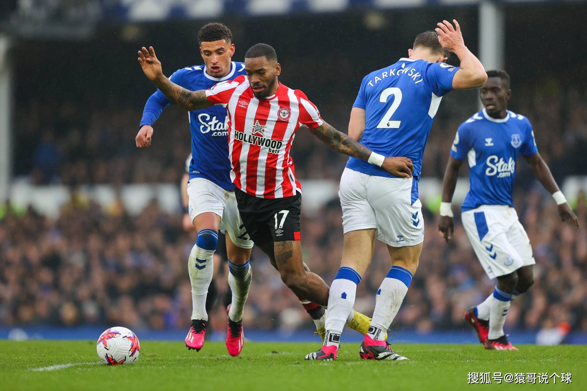 pg电子模拟器包含多特蒙德迎意大利杯关键赛，今晨门线救险，悬念犹存，赛程密集仍需轮换的词条